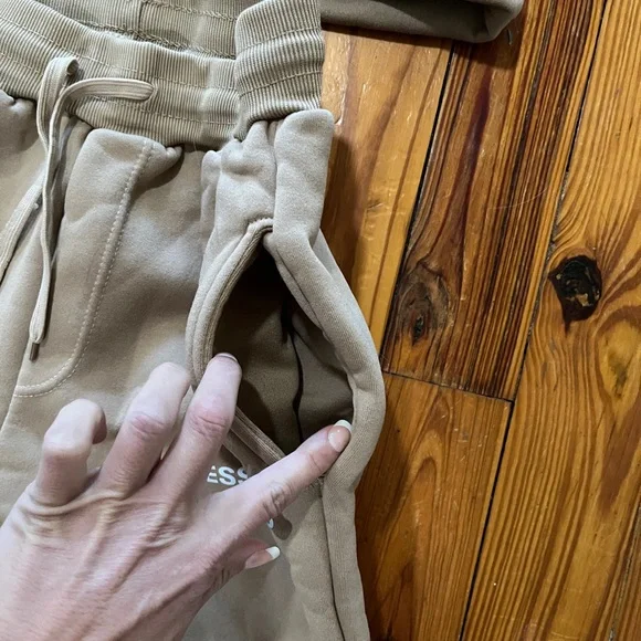 🤎 {Essentials Sweat Set} - Picture 7 of 11